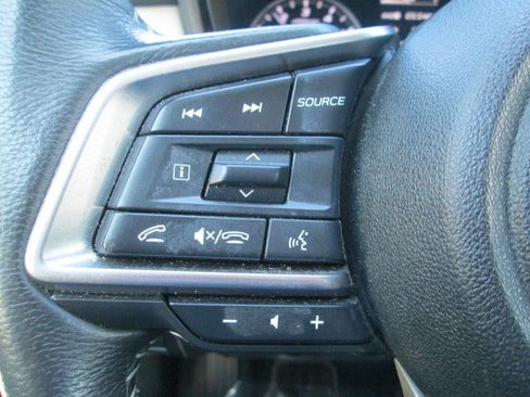 Used 2023 Subaru Outback Premium AWD/4WD image 19