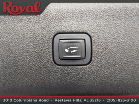 Used 2018 Buick Enclave Essence FWD image 15