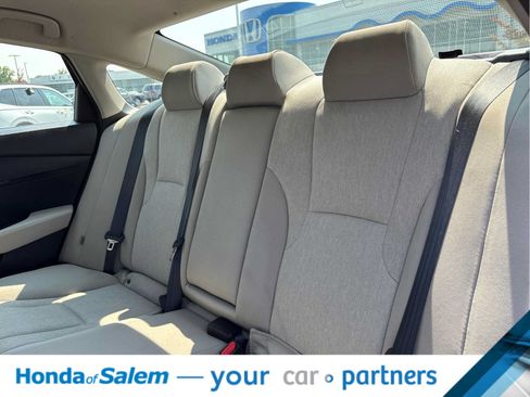 Used 2023 Honda Accord LX image 13