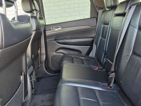 Used 2015 Jeep Grand Cherokee Limited AWD/4WD image 11