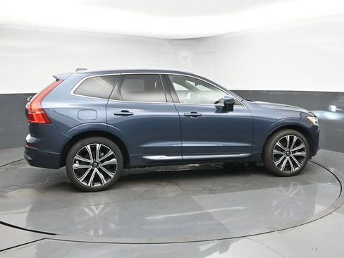 Used 2023 Volvo XC60 B5 Ultimate w/ Climate Package AWD/4WD image 9