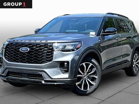 New 2026 Ford Explorer ST-Line RWD image 1