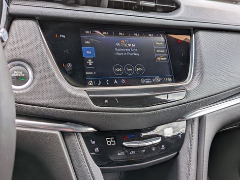 Certified 2024 Cadillac XT5 Premium Luxury AWD/4WD image 12
