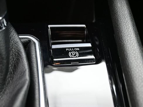 Used 2025 Jeep Compass Limited AWD/4WD image 21