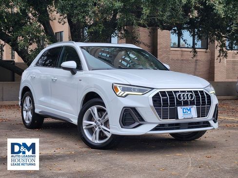 Used 2019 Audi Q3 2.0T Premium Plus w/ Premium Plus Package image 1