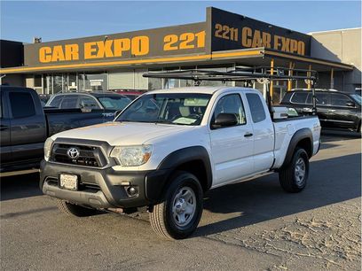 Used 2013 Toyota Tacoma 4x4 Access Cab w/ Convenience Pkg