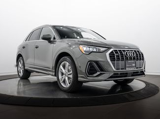 Certified 2022 Audi Q3 2.0T Premium AWD/4WD video 1
