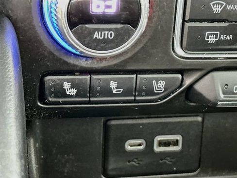 Used 2021 GMC Yukon SLT w/ SLT Premium Package AWD/4WD image 27