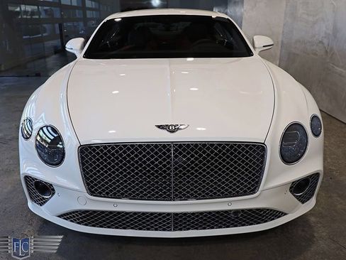 Used 2020 Bentley Continental GT V8 image 7