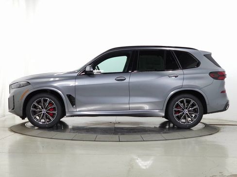 Used 2026 BMW X5 xDrive40i w/ M Sport Package AWD/4WD image 4