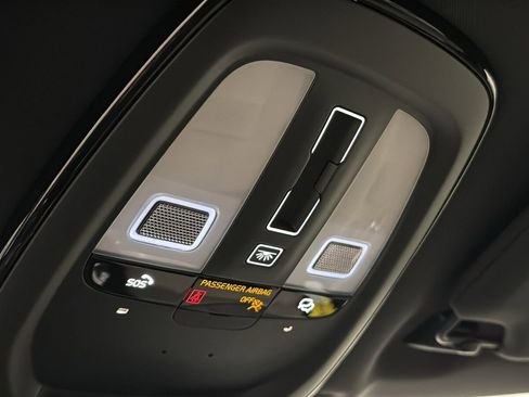 New 2026 Volvo XC90 T8 Plus w/ Protection Package Premier image 20