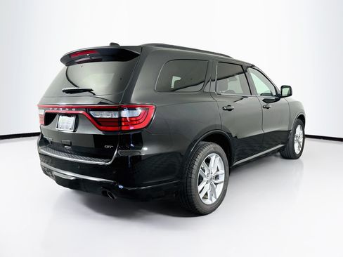 Used 2024 Dodge Durango GT RWD image 9