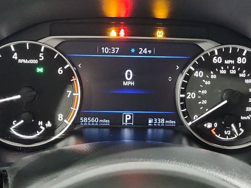 Used 2024 Nissan Altima 2.5 SV image 19