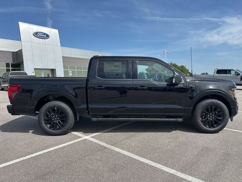 New 2025 Ford F150 XLT w/ Equipment Group 302A MID image 9