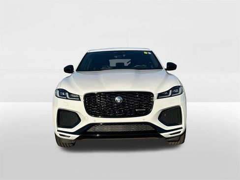 Certified 2025 Jaguar F-PACE R-Dynamic S image 6