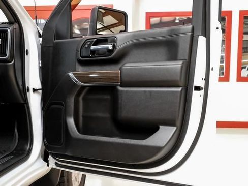 Used 2022 Chevrolet Silverado 2500 LT w/ Convenience Package AWD/4WD image 45