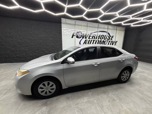 Used 2015 Toyota Corolla L FWD image 6