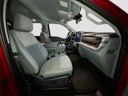 Certified 2022 Ford F150 XLT w/ Equipment Group 302A High image 21