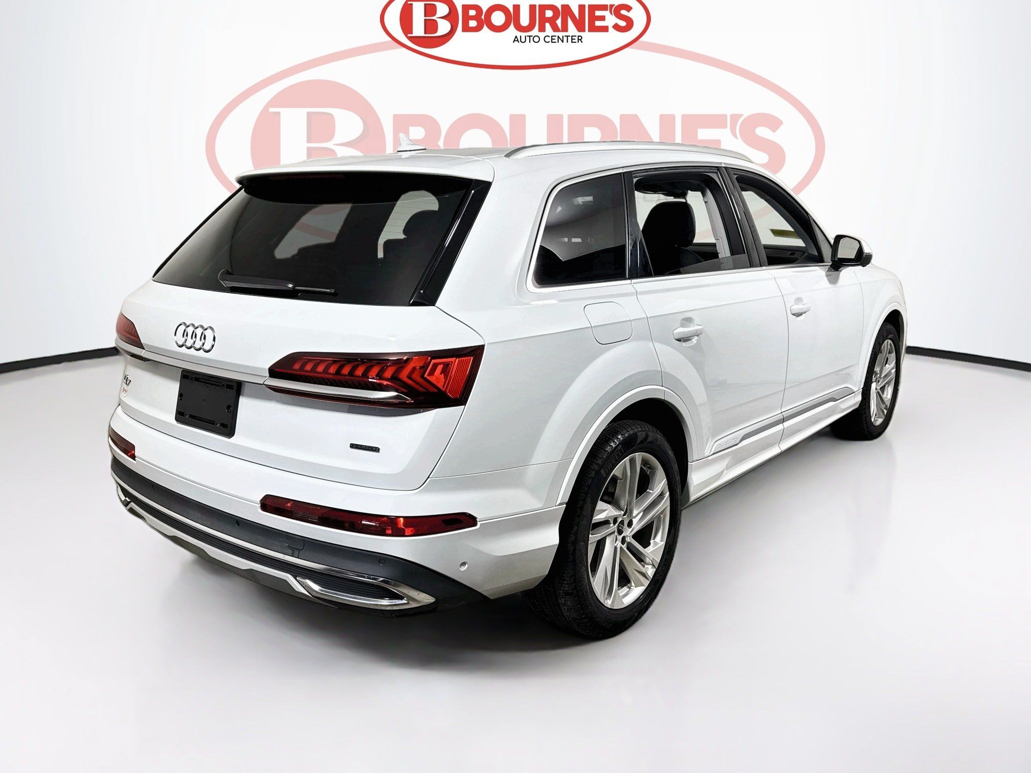 Used 2023 Audi Q7 3.0T Premium w/ Convenience Package AWD/4WD image 11