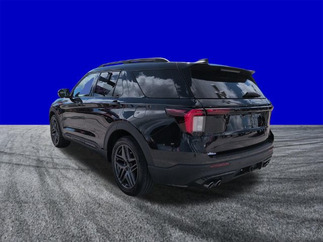 Certified 2025 Ford Explorer ST w/ Sun And Sound Package AWD/4WD image 6