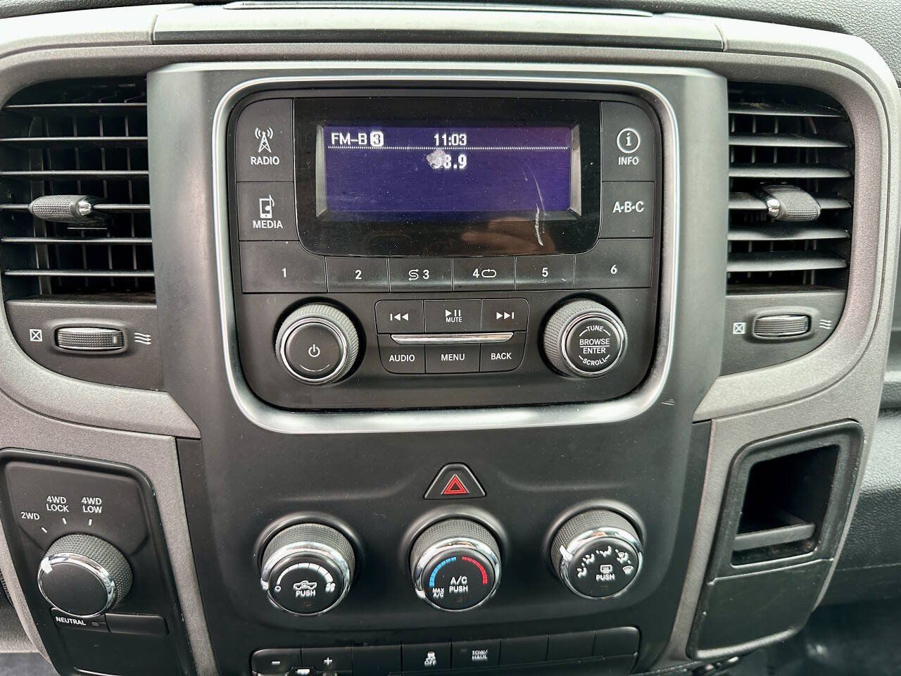 Used 2014 RAM 1500 Express AWD/4WD image 25