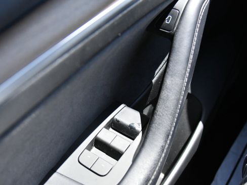 Used 2023 Tesla Model 3 Standard Range RWD image 30