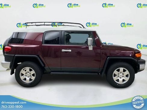 Used 2007 Toyota FJ Cruiser 4WD w/ Convenience Pkg image 4