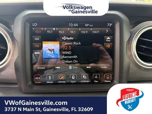 Used 2018 Jeep Wrangler Unlimited Sahara AWD/4WD image 24