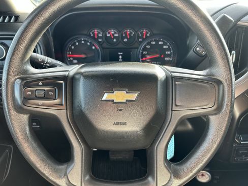 Used 2019 Chevrolet Silverado 1500 Custom w/ Custom Value Package AWD/4WD image 26