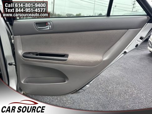 Used 2005 Toyota Camry LE image 22