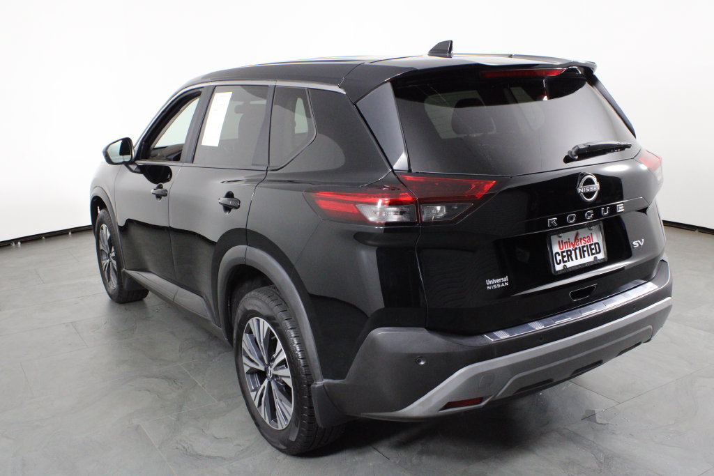 Certified 2023 Nissan Rogue SV FWD image 16