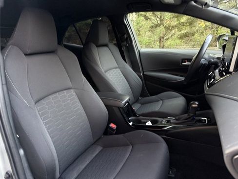 Used 2021 Toyota Corolla SE w/ Carpet Mat Package (TMS) image 12