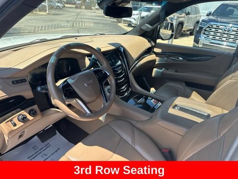 Used 2019 Cadillac Escalade ESV Platinum AWD/4WD image 13