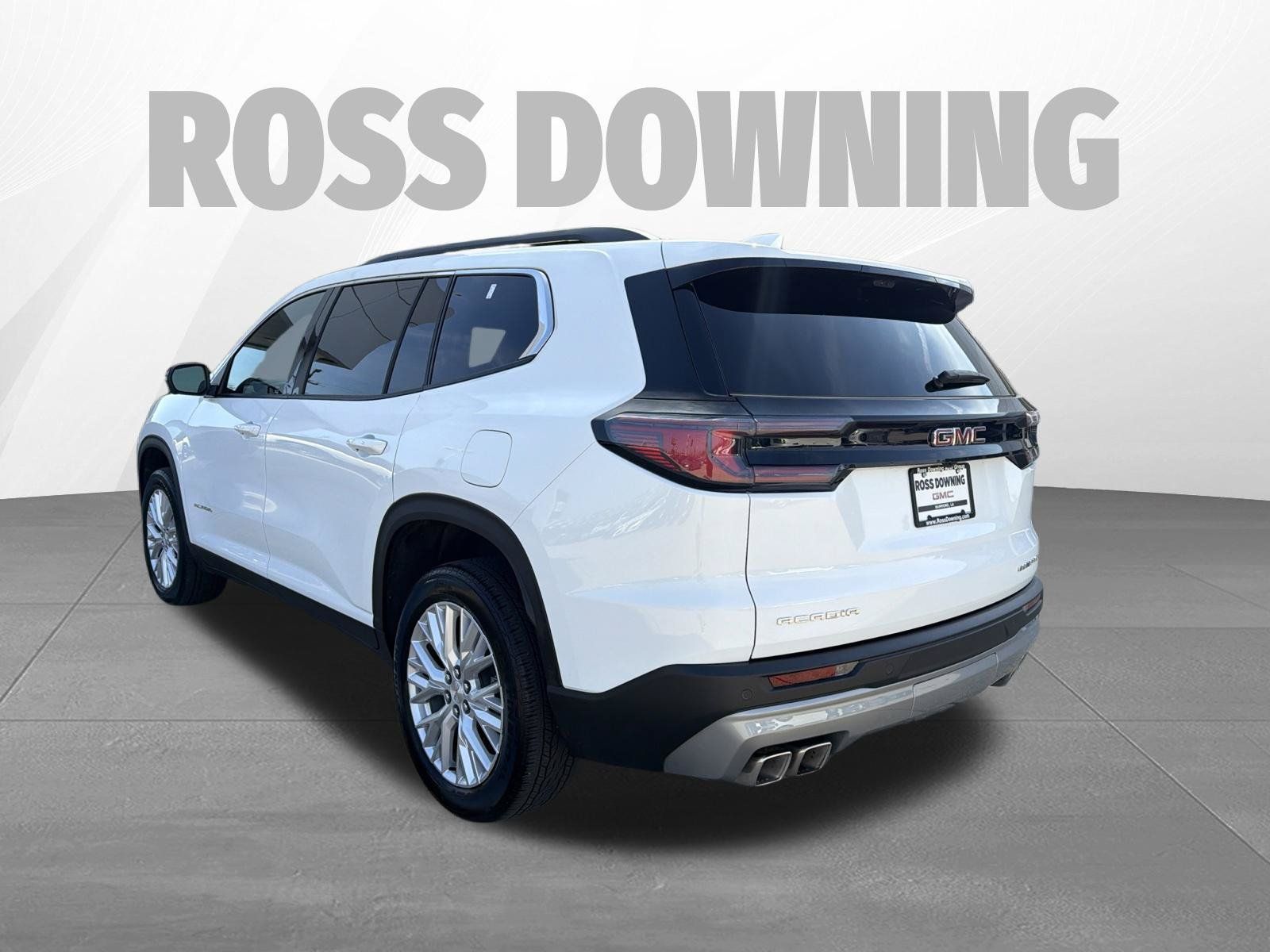Used 2026 GMC Acadia Elevation w/ Elevation Premium Package FWD image 6