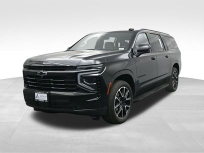 Used 2025 Chevrolet Suburban RST