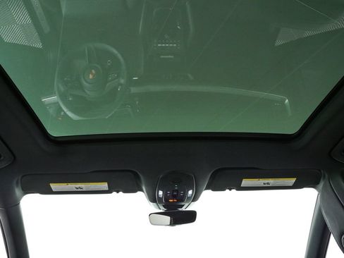 Certified 2026 Porsche Cayenne S AWD/4WD image 21