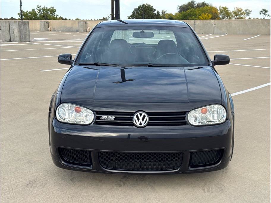 Used 2004 Volkswagen R32 AWD/4WD image 3