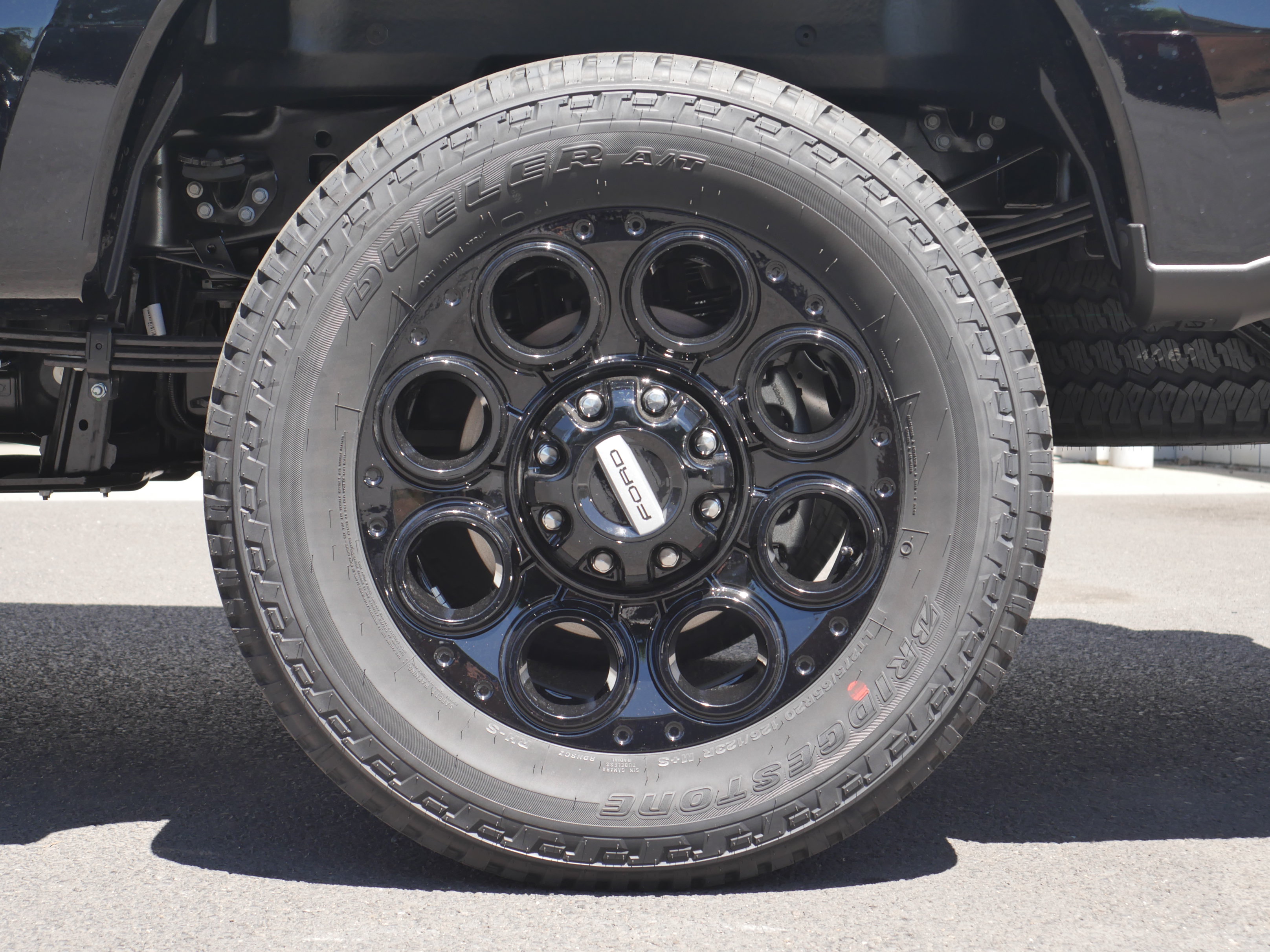 New 2026 Ford F350 Lariat w/ Black Appearance Package AWD/4WD image 22
