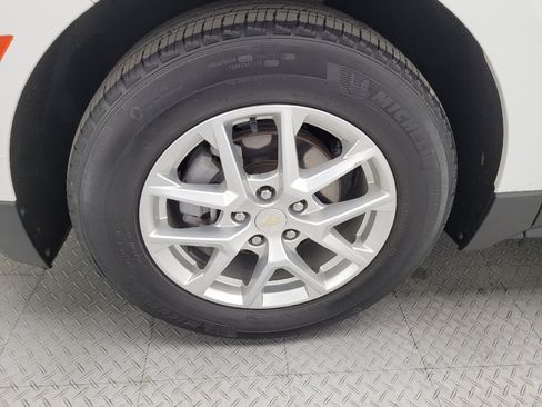 Used 2022 Chevrolet Equinox LS w/ LS Convenience Package image 31