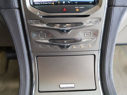 Used 2014 Lincoln MKX FWD w/ Equipment Group 102A image 21