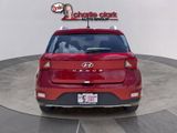 Used 2024 Hyundai Venue SEL image 4