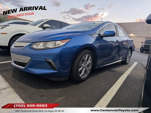 Used 2018 Chevrolet Volt Premier w/ Driver Confidence Package FWD image 1