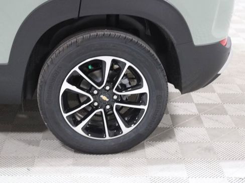 New 2026 Chevrolet TrailBlazer LT w/ Convenience Package AWD/4WD image 40