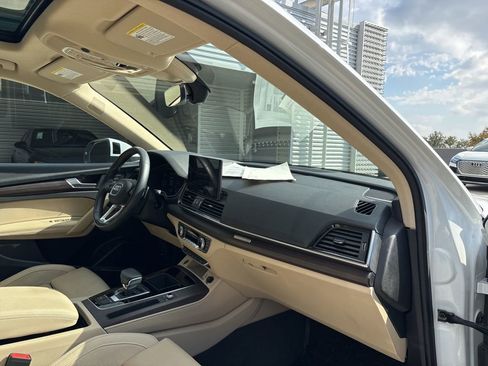 Certified 2023 Audi Q5 2.0T Prestige w/ Prestige Package image 15