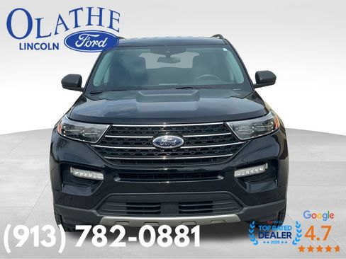 Certified 2023 Ford Explorer XLT w/ Equipment Group 202A AWD/4WD image 8