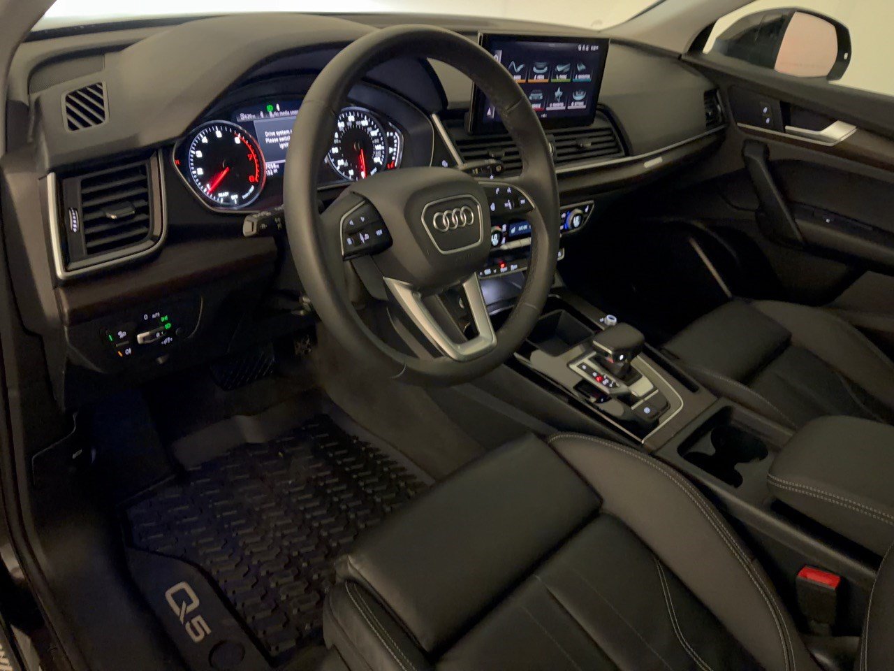 Certified 2024 Audi Q5 2.0T Premium AWD/4WD image 4