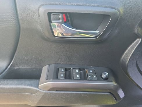 Used 2022 Toyota Tacoma TRD Pro image 17