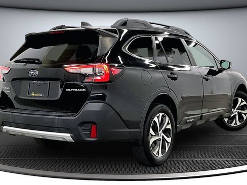 Used 2022 Subaru Outback Limited AWD/4WD image 6