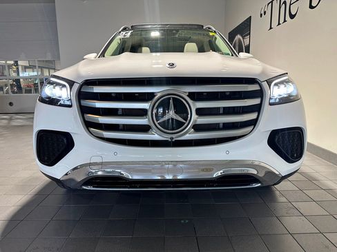 Certified 2024 Mercedes-Benz GLS 450 4MATIC image 2