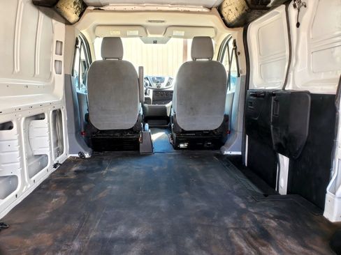 Used 2015 Ford Transit 150 130 Low Roof RWD image 23